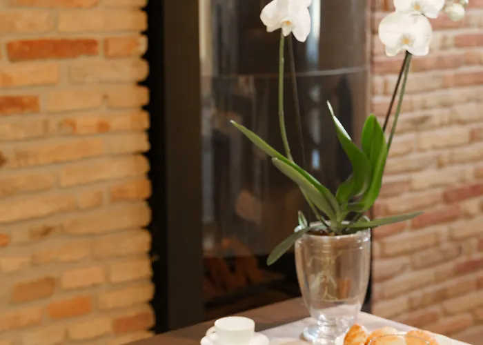 The Place 217 Otel 2*